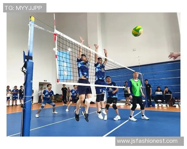 广州排球队的节奏与魅力探讨:排球运动的激情与团队精神 广州排球队的节奏与魅力探讨:排球运动的激情与团队精神