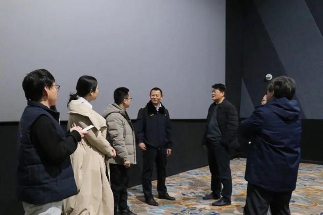 市委宣扬部同区委宣扬部到彭李街道辖区影院展开宁静消费查抄(图5)