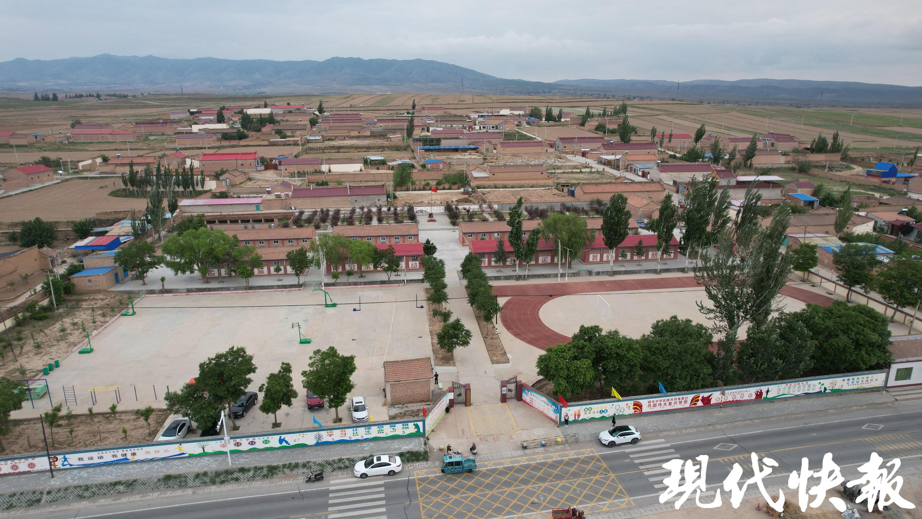 885566威尼斯宁夏小伴侣你好请查收来自南京小同伴的开学礼品